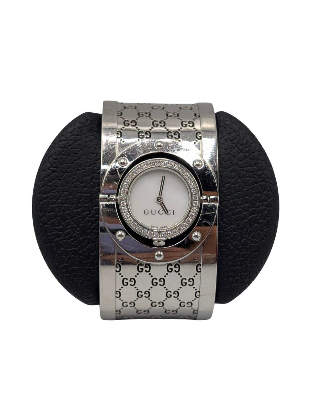 Gucci Monogram GG Stainless Steel Twirl Diamond Bezel Watch Spring 2006